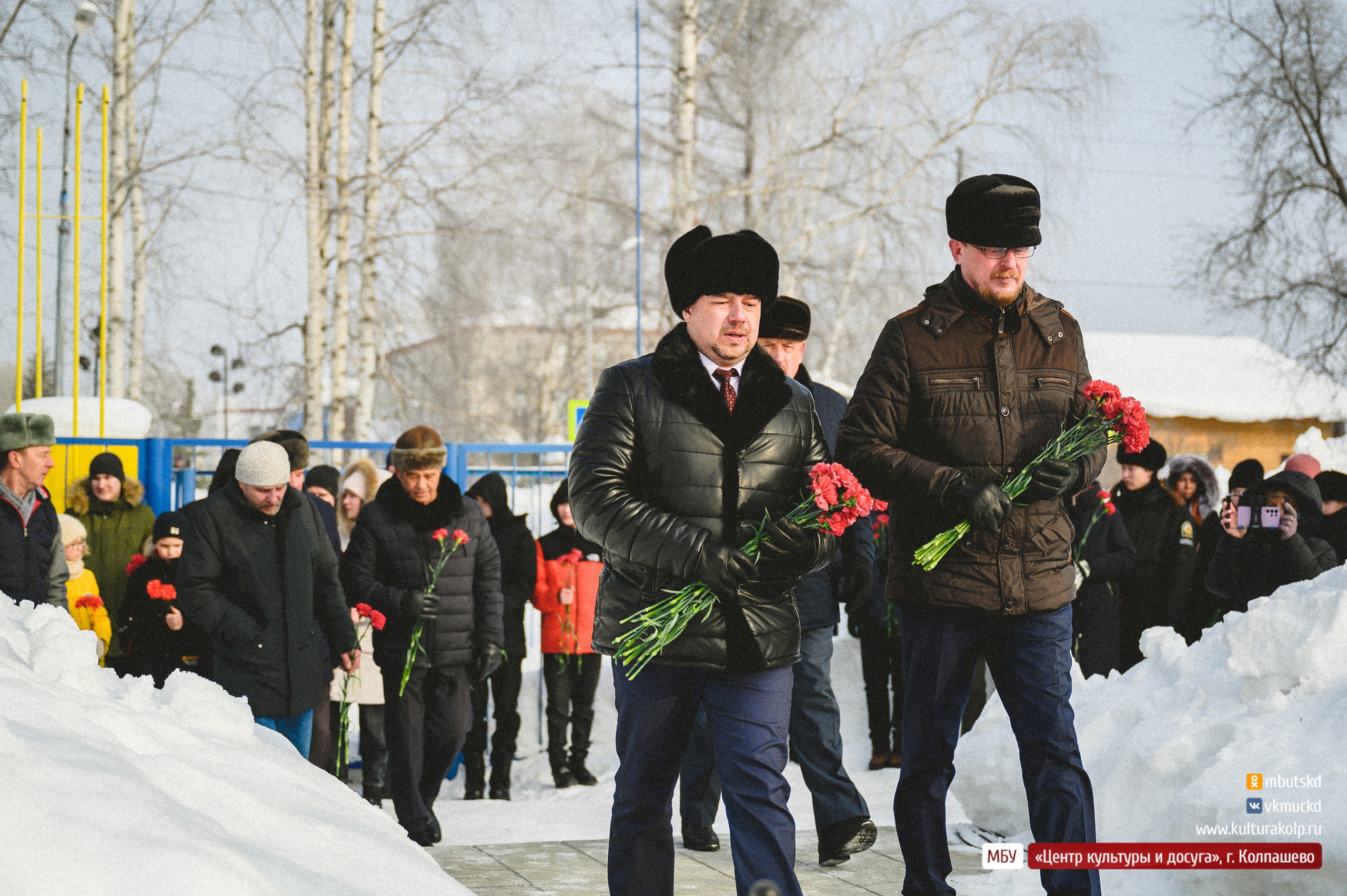 В Колпашево прошло мероприятие ко Дню памяти о россиянах, исполнявших  служебный долг за пределами Отечества | 16.02.2023 | Колпашево - БезФормата